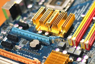 深圳市泰声杰电子有限公司